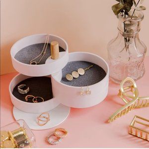 The 2Bandits 3 Tiered Catchall Tray jewelry organizer